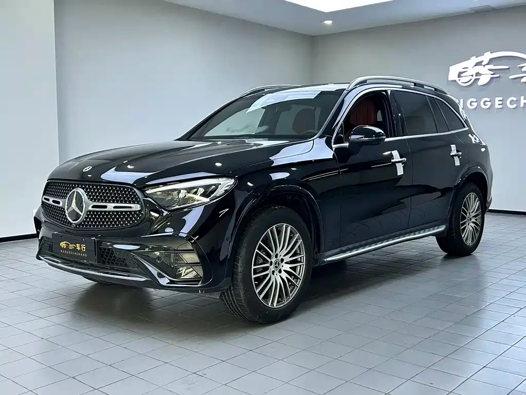 Mercedes-Benz GLC — фото 1