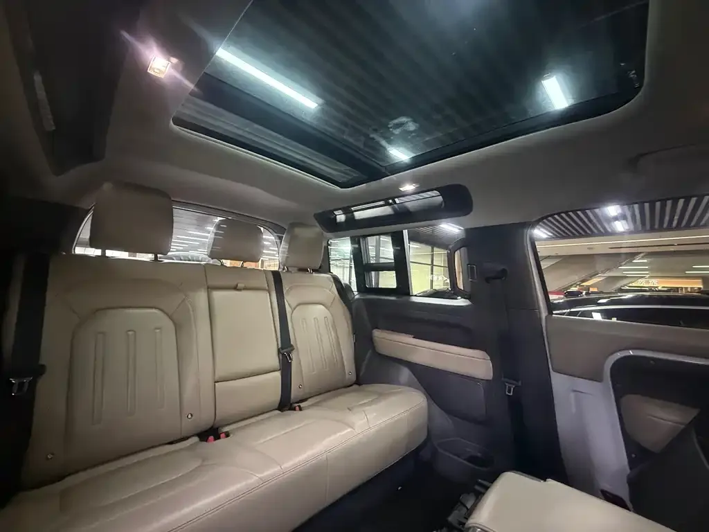 Land Rover Defender 2022 из CN, фото 8