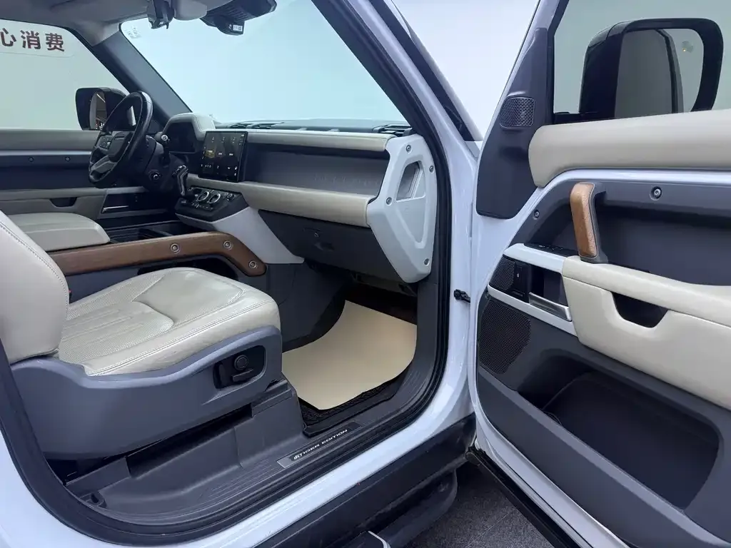 Land Rover Defender 2022 из CN, фото 7