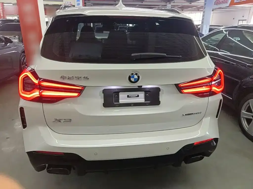 BMW X3 — фото 9