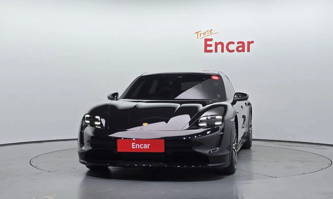 Porsche Taycan 2022 из KR, фото 9