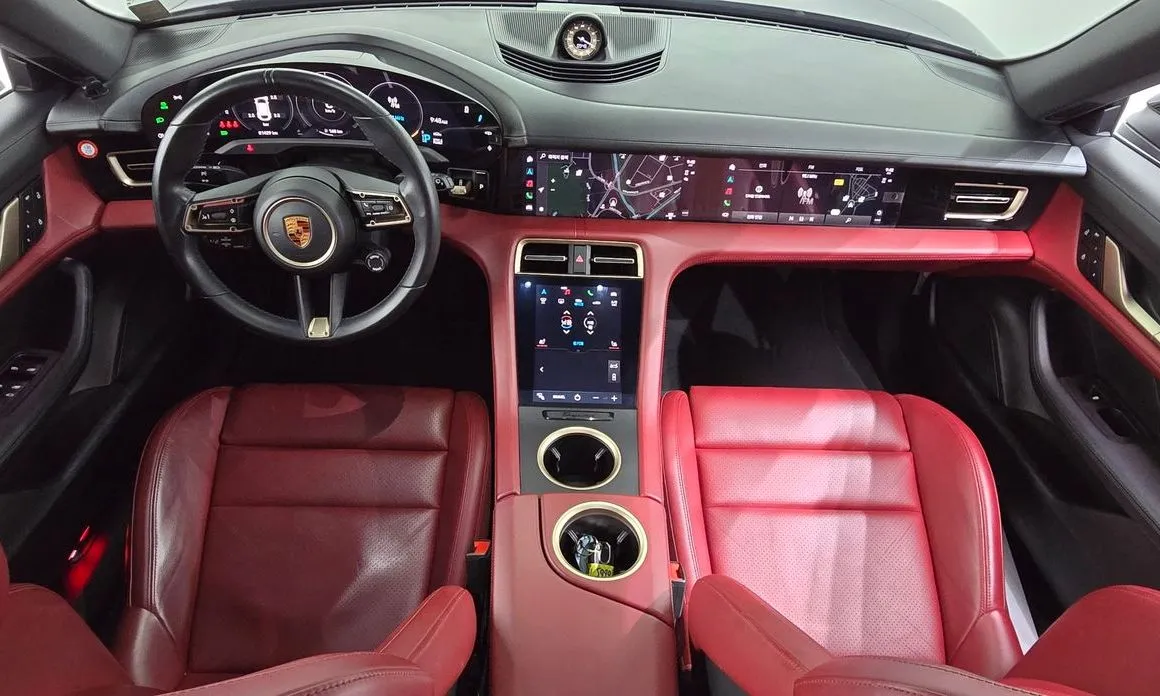 Porsche Taycan 2022 из KR, фото 6