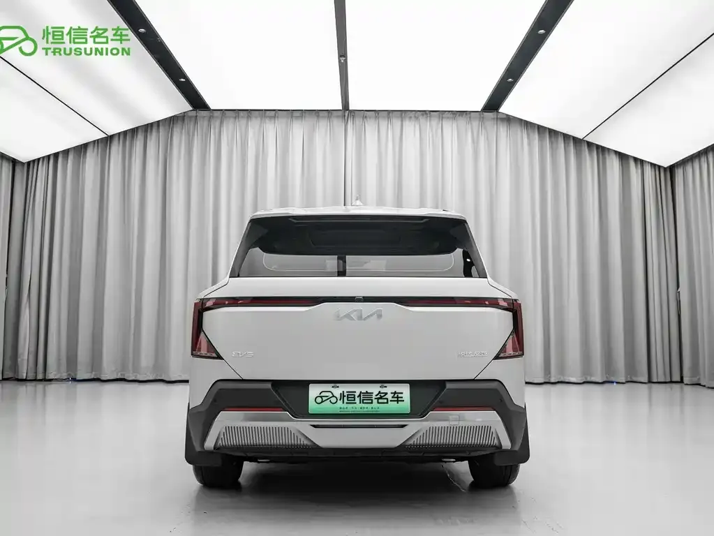 Kia EV5 2025 из CN, фото 2