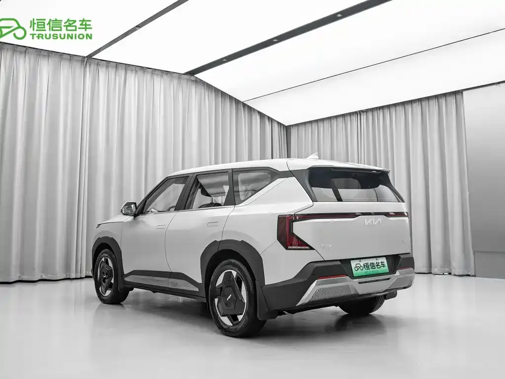 Kia EV5 2025 из CN, фото 4