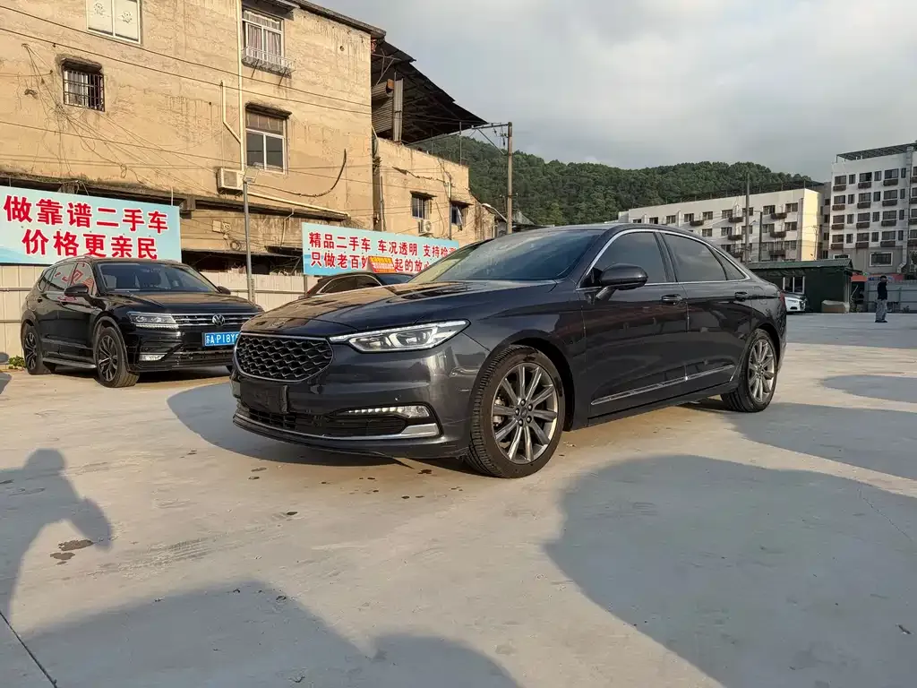 Ford Taurus
