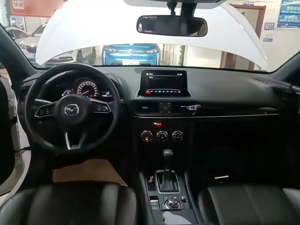 Mazda CX-4 2021 из CN, фото 6