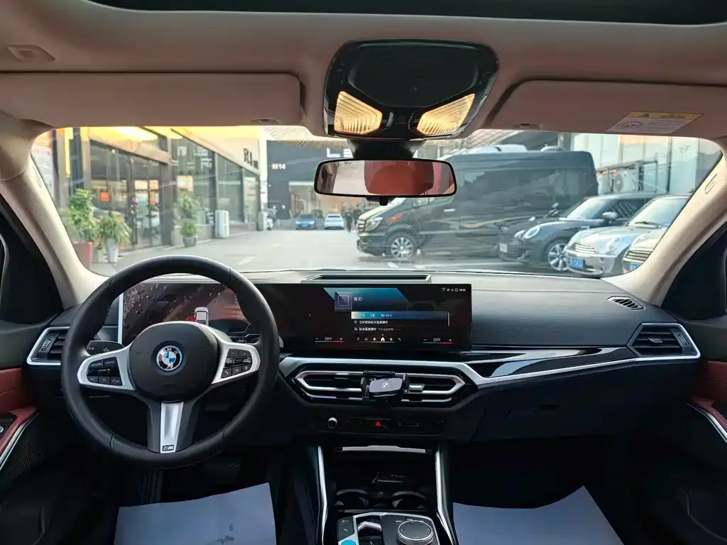 BMW i3 — фото 10