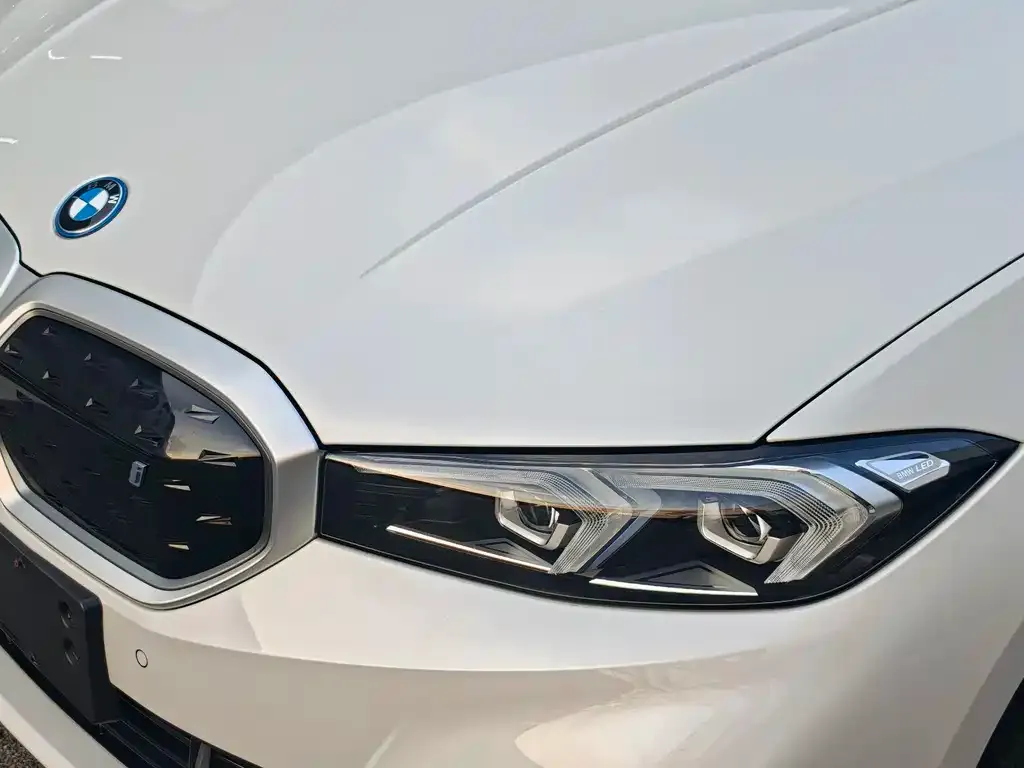 BMW i3 — фото 2
