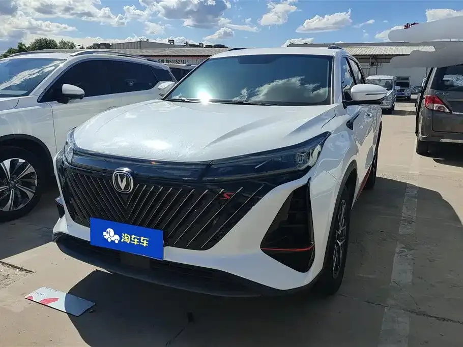 Changan CS75PLUS — фото 1