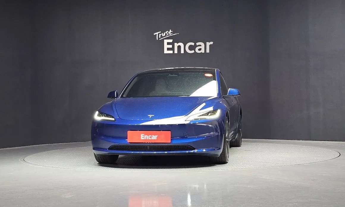 Tesla Model 3 — фото 5