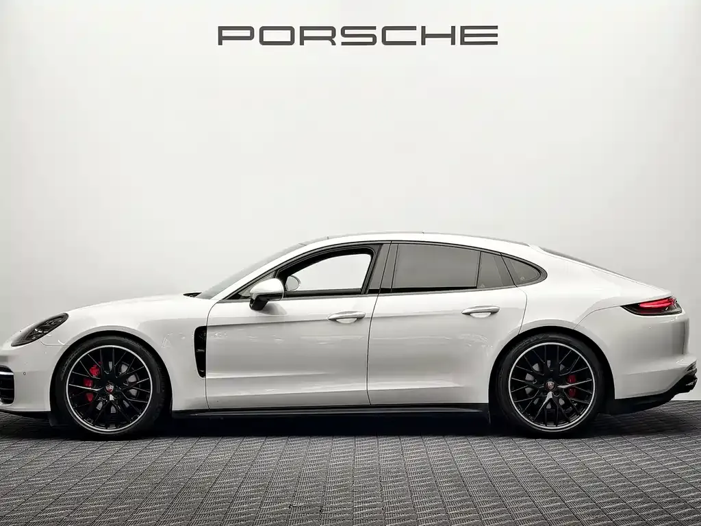 Porsche Panamera 2021 из CN, фото 3