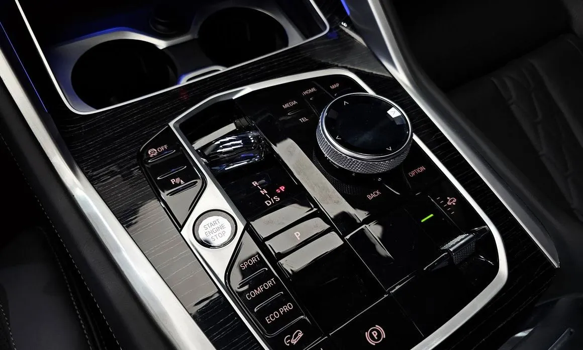 BMW X6 2024 из KR, фото 7