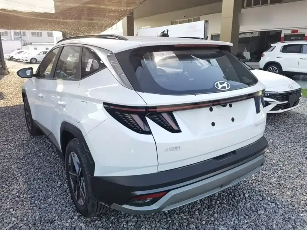 Hyundai Tucson — фото 9