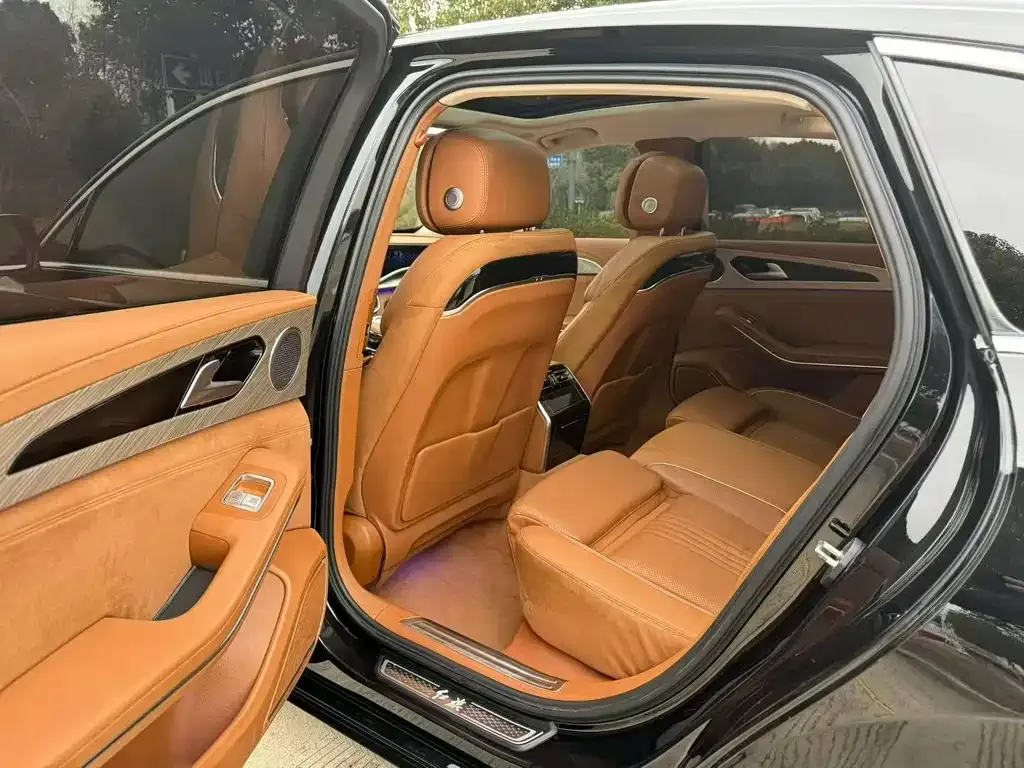 Hongqi H9 — фото 3