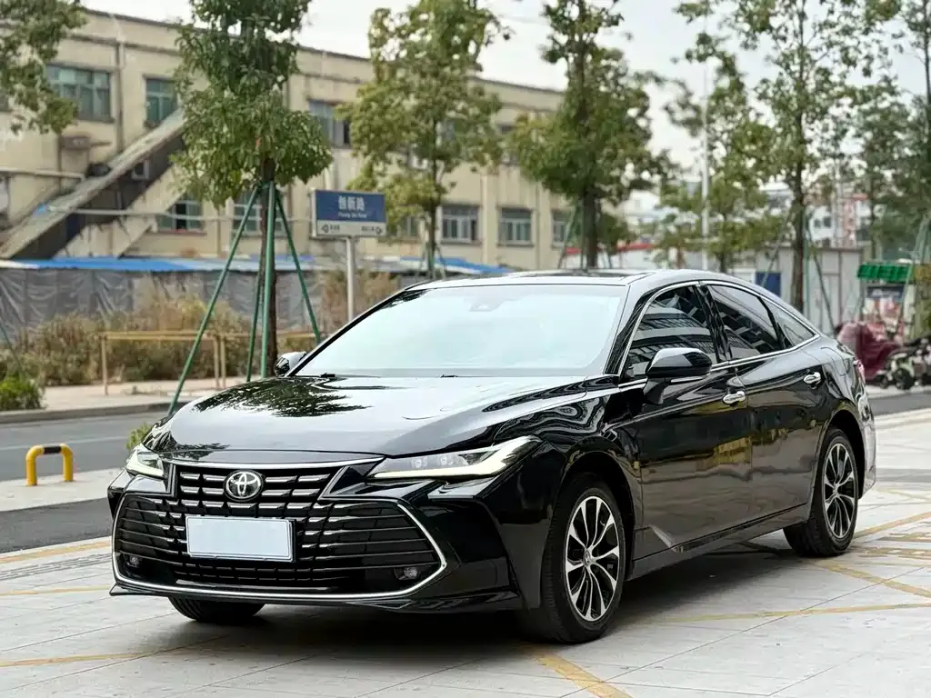 Toyota Avalon 2023 из CN, фото 5