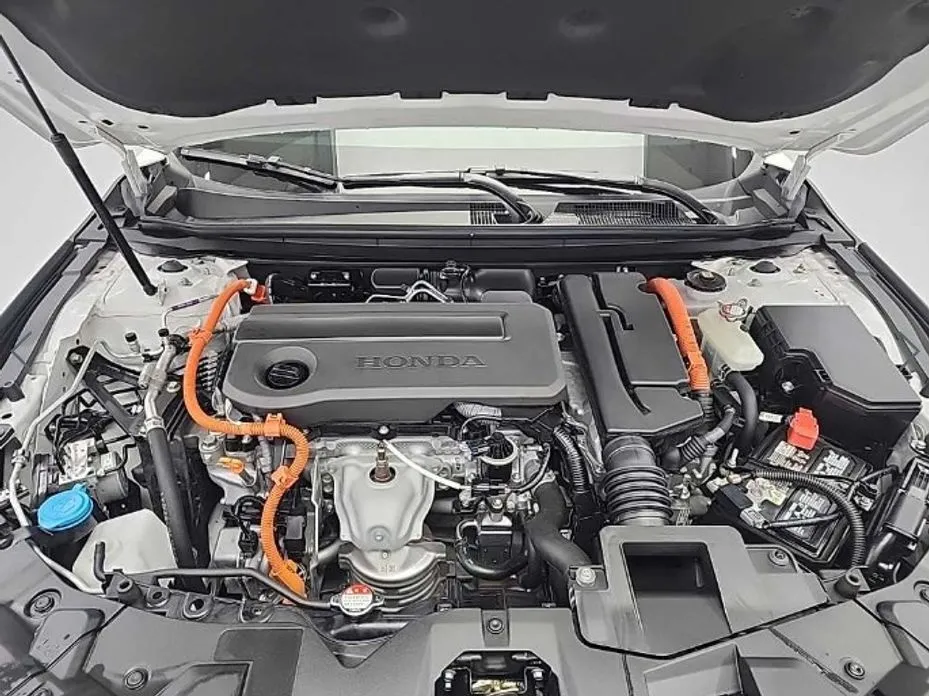 Honda Accord — фото 9
