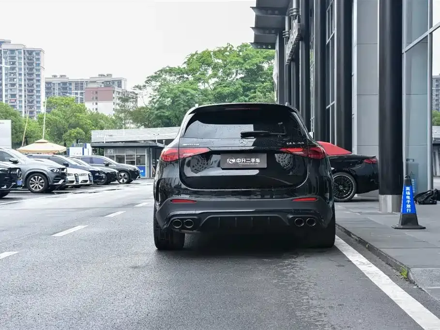 Mercedes-Benz GLC AMG — фото 9