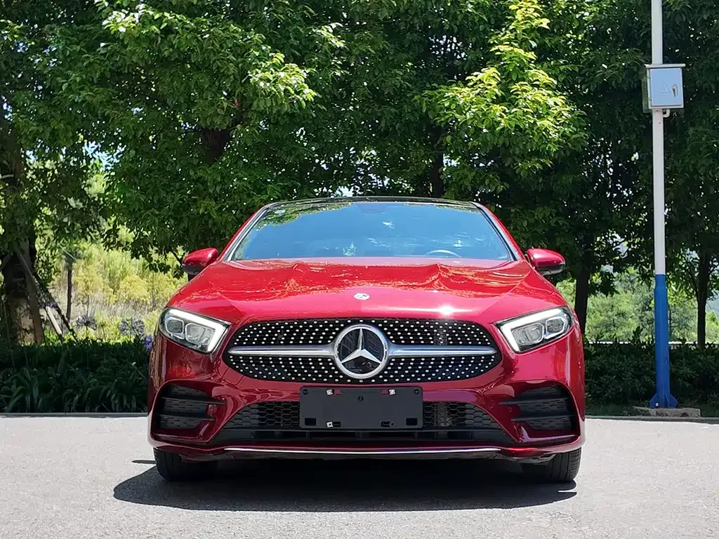 Mercedes-Benz A-Class — фото 6