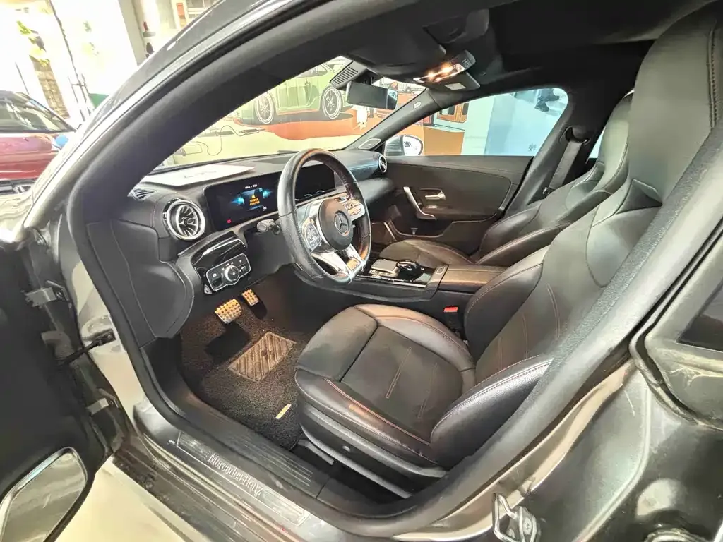 Mercedes-Benz CLA (Import) — фото 7