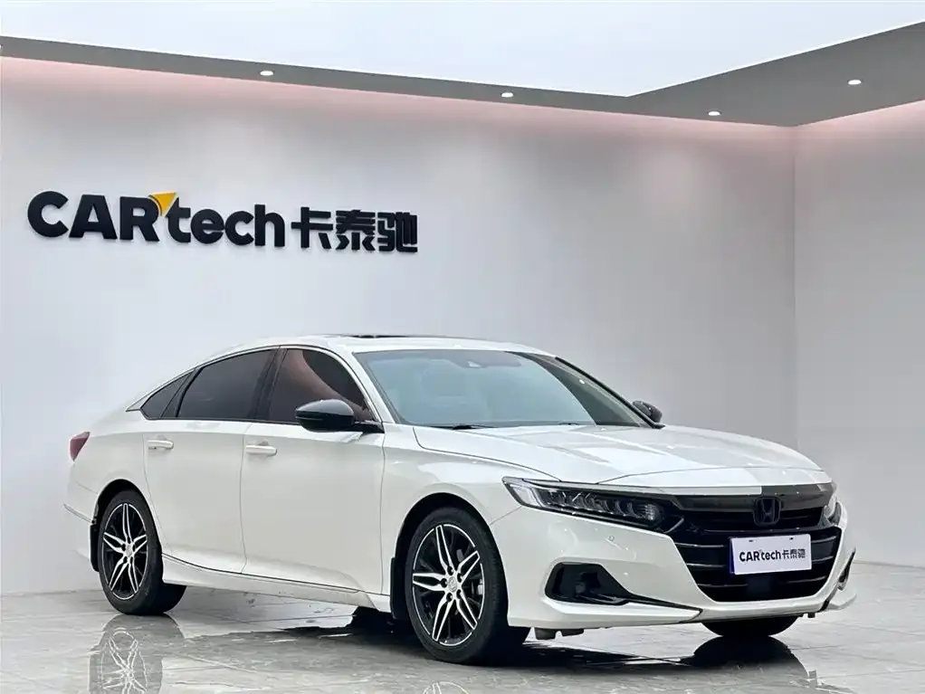 Honda Accord — фото 5
