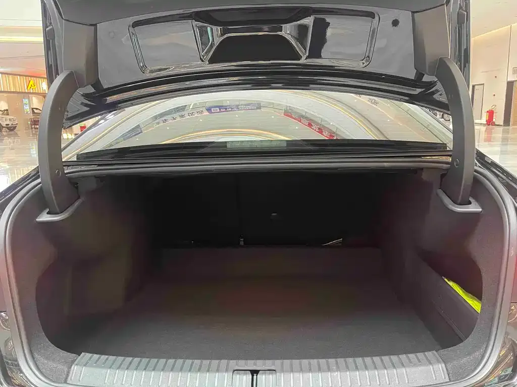 Volkswagen Passat — фото 4