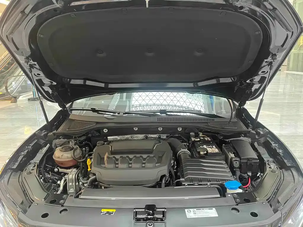 Volkswagen Passat — фото 8