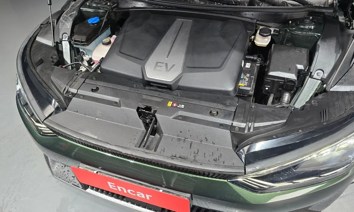 Kia EV6 2023 из KR, фото 6
