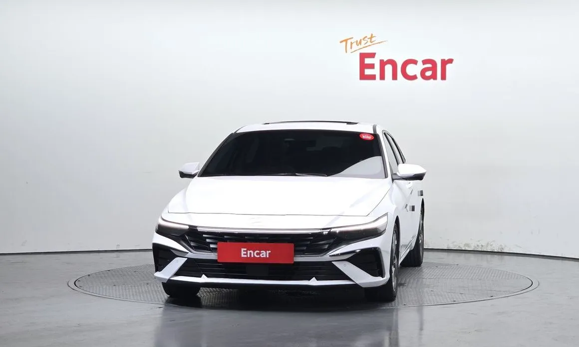 Hyundai AVANTE 2024 из KR, фото 2