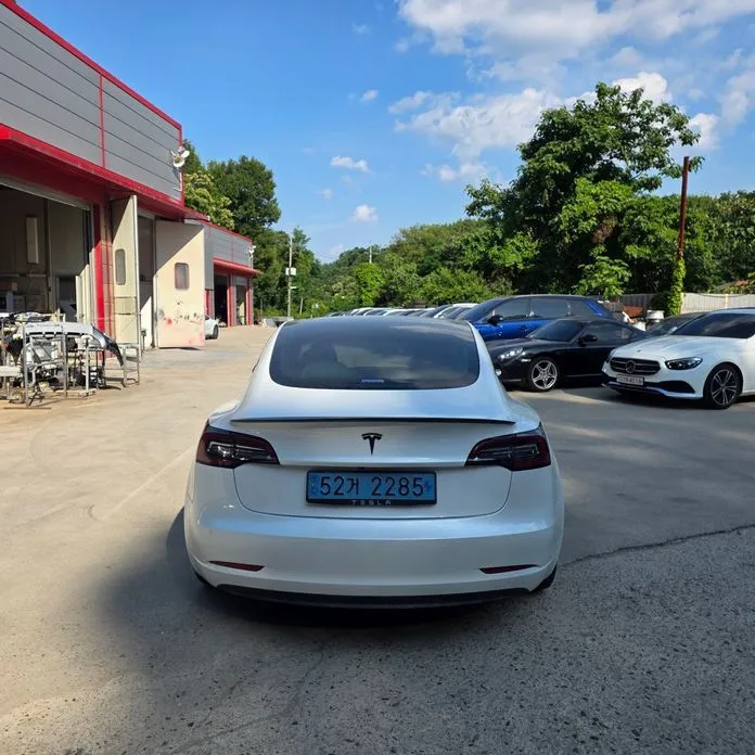 Tesla Model 3 2022 из KR, фото 7