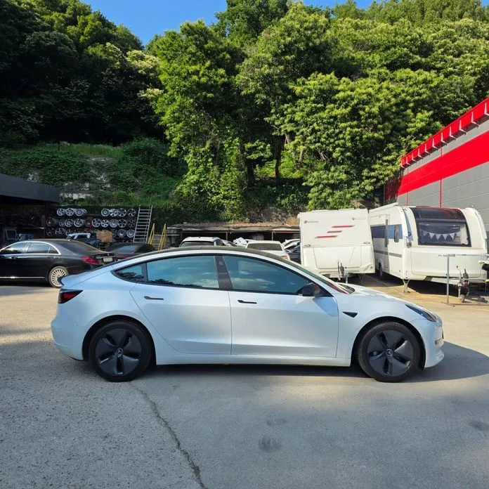 Tesla Model 3 2022 из KR, фото 9