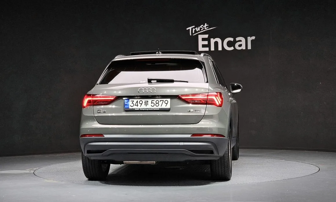 Audi Q3 2023 из KR, фото 2
