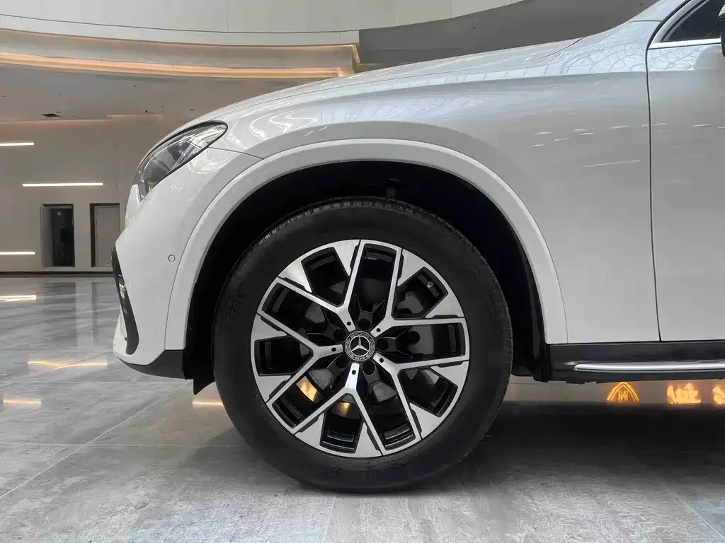 Mercedes-Benz GLC — фото 2