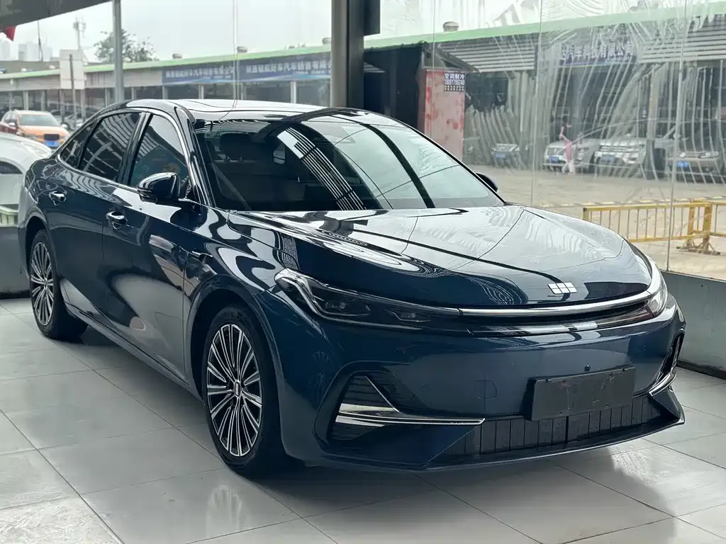 Geely 银河A7 EM — фото 6