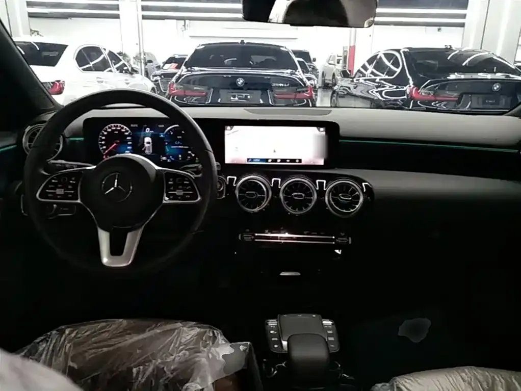 Mercedes-Benz A-Class (Import) 2021 из CN, фото 4