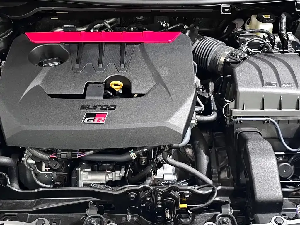 Toyota GR YARIS 2026 из CN, фото 8