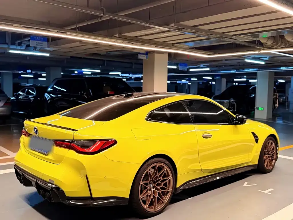 BMW M4 — фото 5