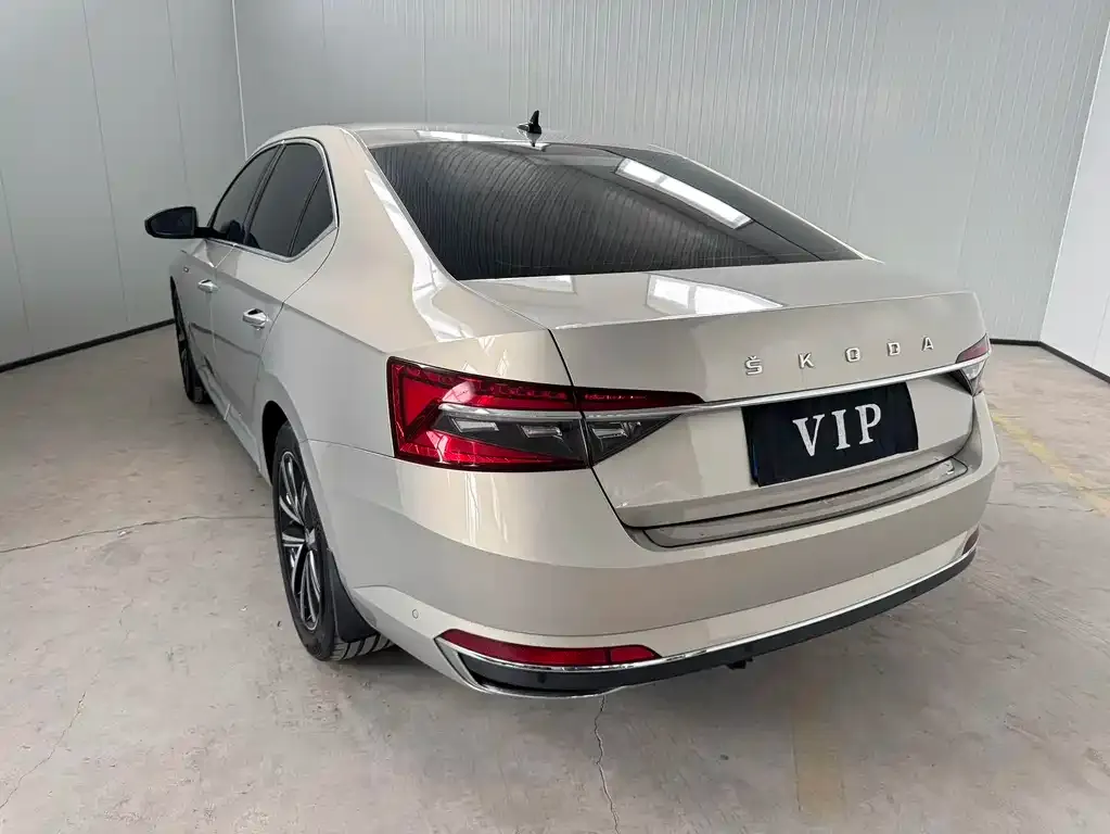 Skoda Superb 2022 из CN, фото 5