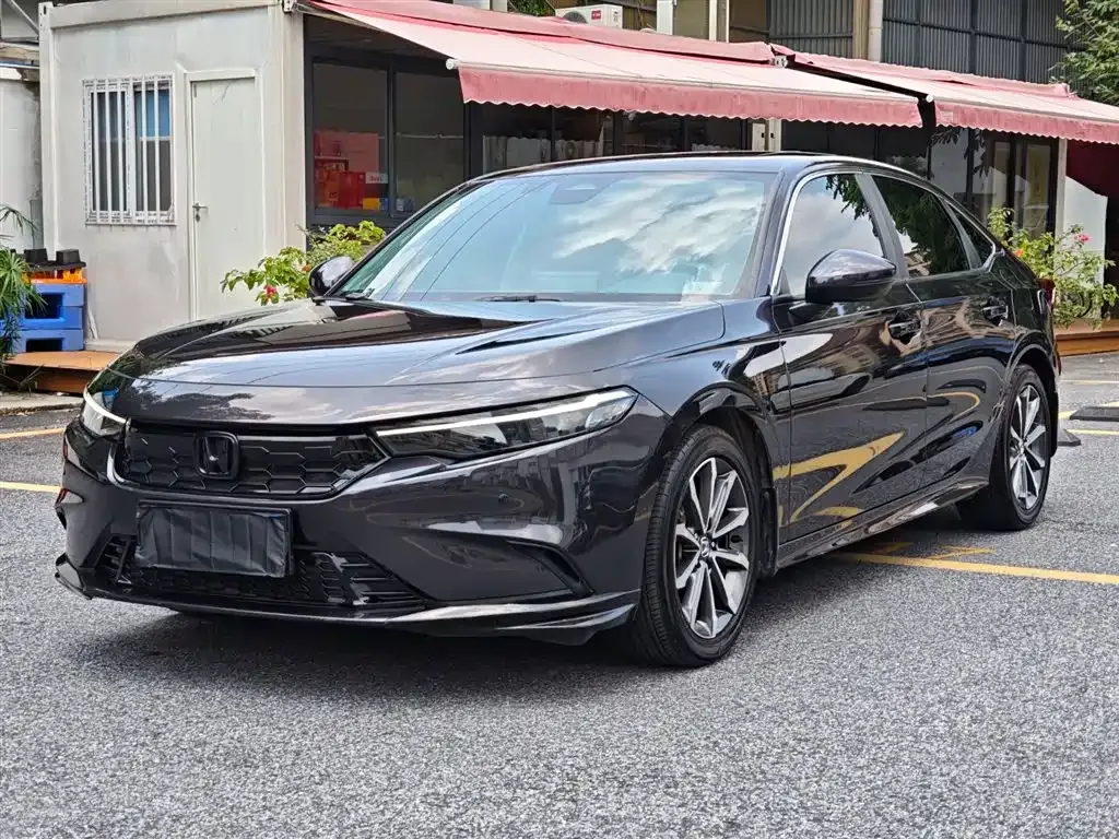 Honda Integra — фото 1