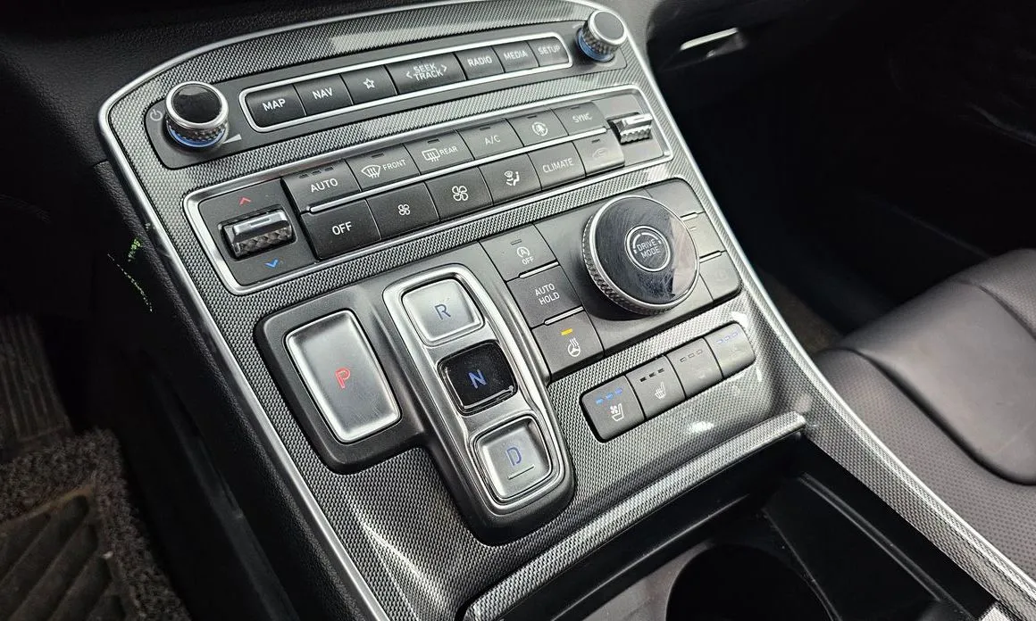 Hyundai Santafe — фото 9