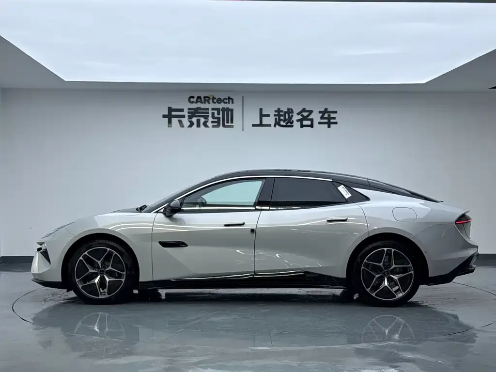Lotus Emeya 2026 из CN, фото 7