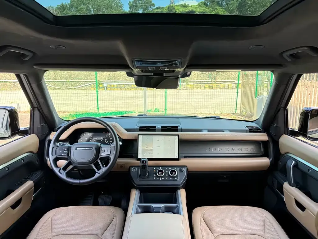 Land Rover Defender — фото 4