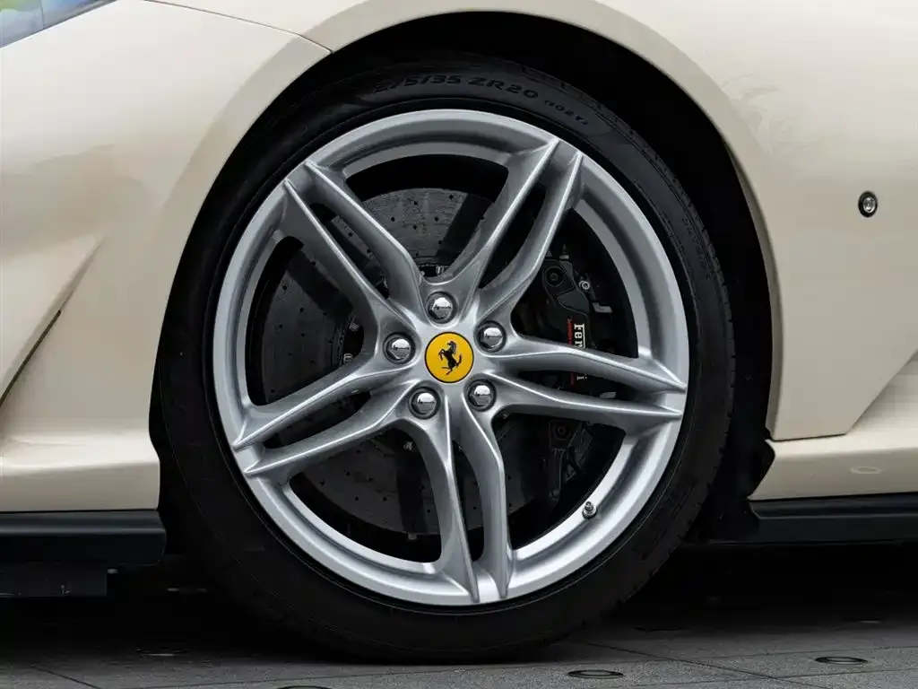 Ferrari 812 2024 из CN, фото 5