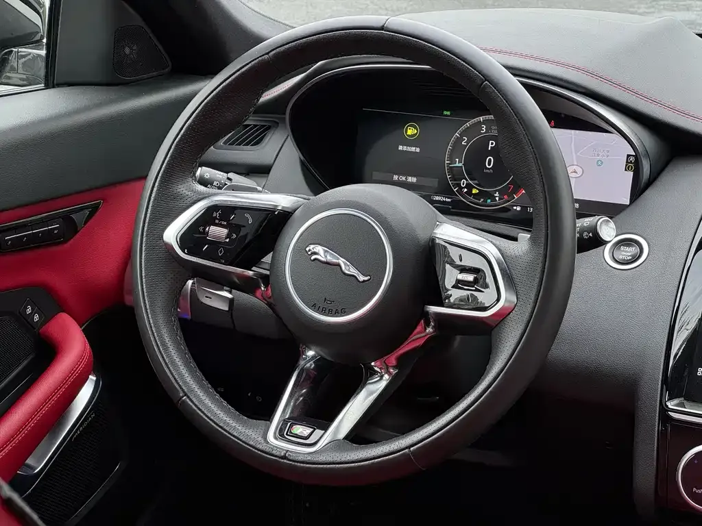 Jaguar E-PACE 2023 из CN, фото 10
