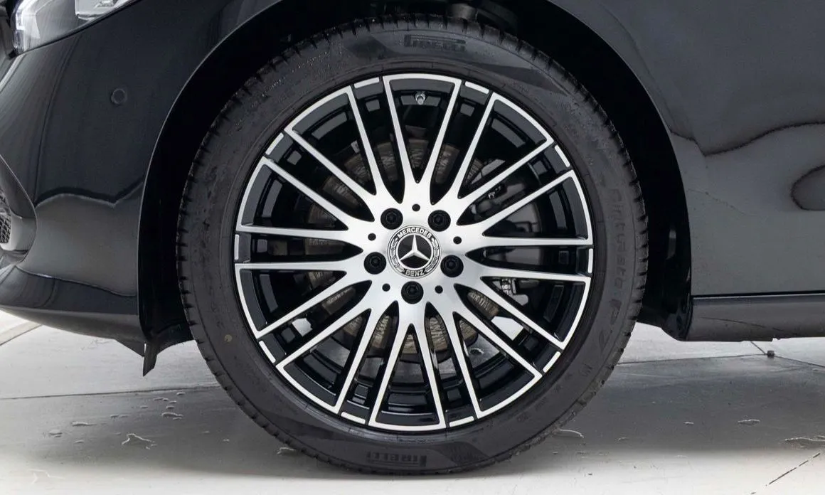 Mercedes-Benz C-Class 2025 из KR, фото 6
