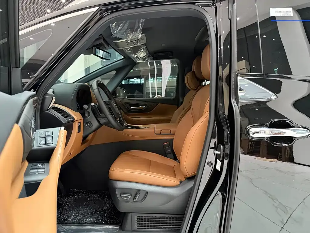 Toyota Vellfire — фото 4