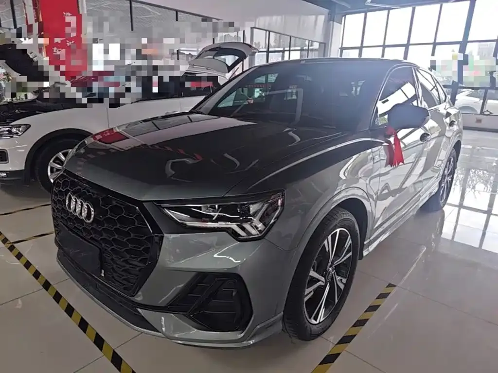 Audi Q3 Sportback — фото 6