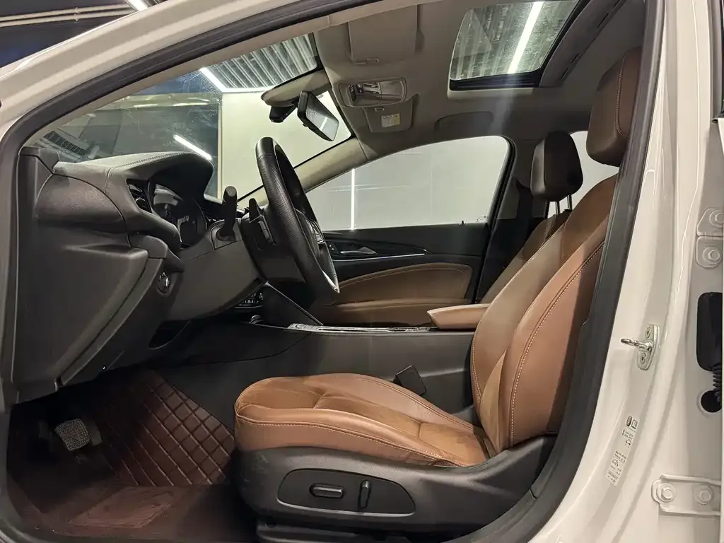 Buick Regal — фото 3