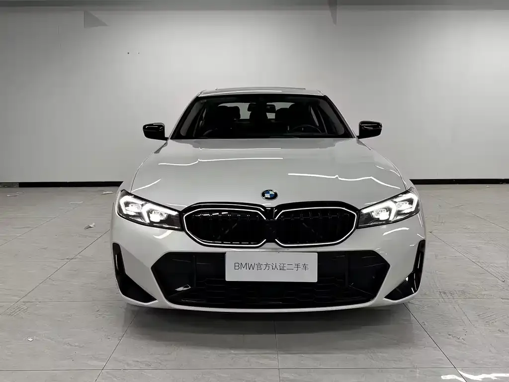 BMW 3 Series 2024 из CN, фото 2