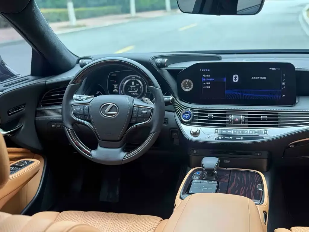 Lexus LS 2021 из CN, фото 4