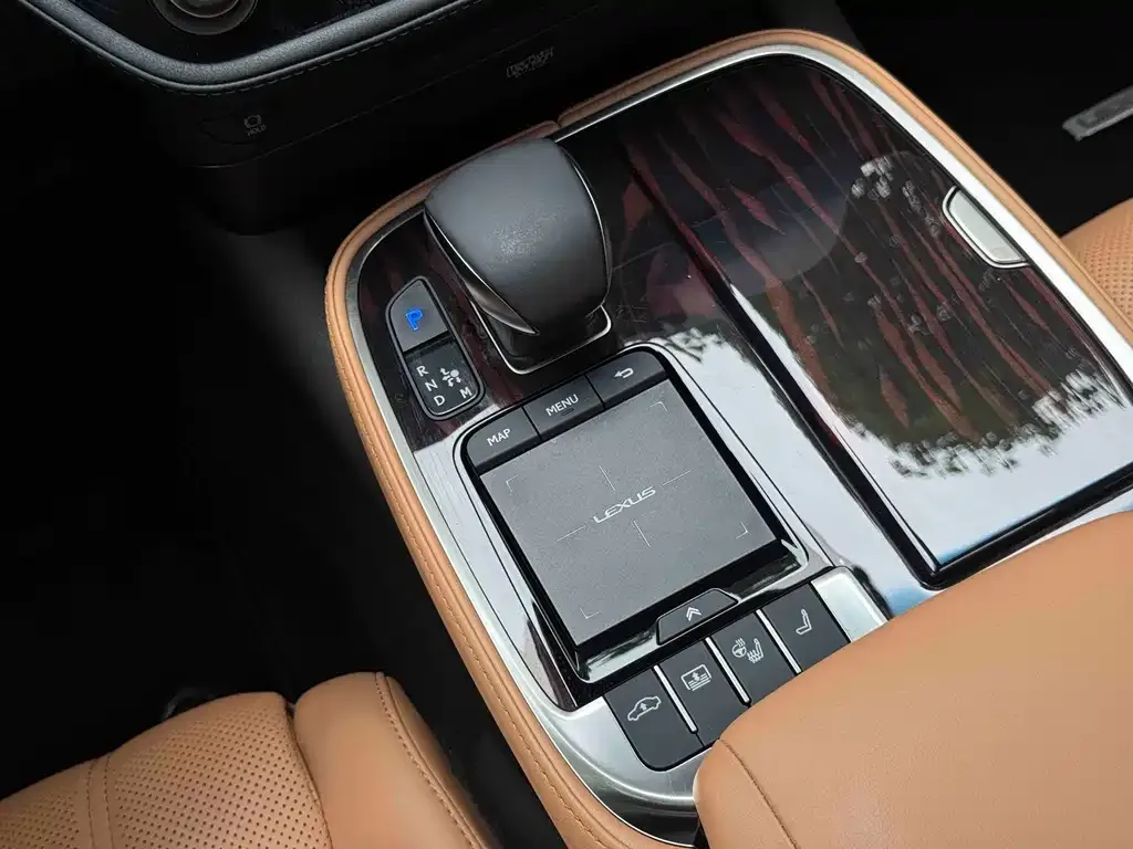 Lexus LS 2021 из CN, фото 6